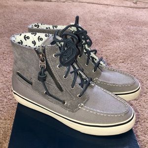 Women’s Sperrys